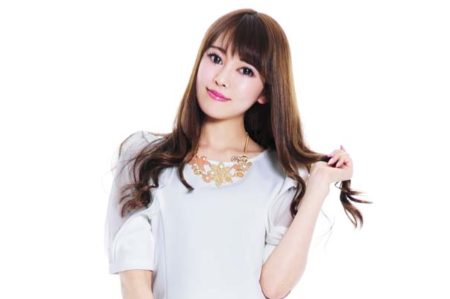 シースルートップス×レーススカート×ホワイト