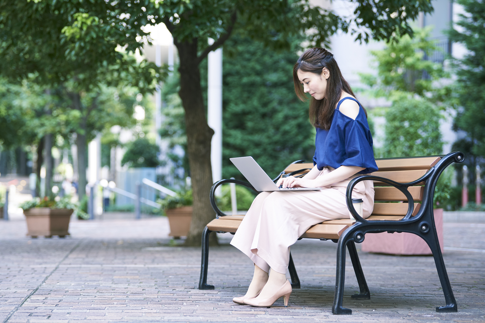 パラッツォパンツとは 他のワイドパンツとの違いとは ファッションレンタルrcawaii おすすめコーデ パラッツォパンツとは 他のワイドパンツとの違いとは ファッションレンタルrcawaii おすすめコーデ