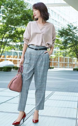 テーパードパンツの着こなしコーデが似合わないのは骨格のせい Rcawaii テーパードパンツの着こなしコーデが似合わないのは骨格のせい Rcawaii