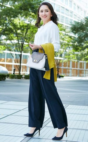 オフィスカジュアル パンツスタイル おすすめコーデ
