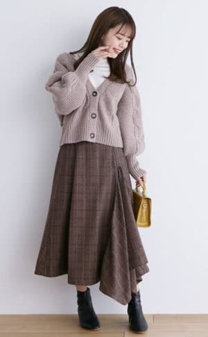 チェック柄スカート おすすめコーデ