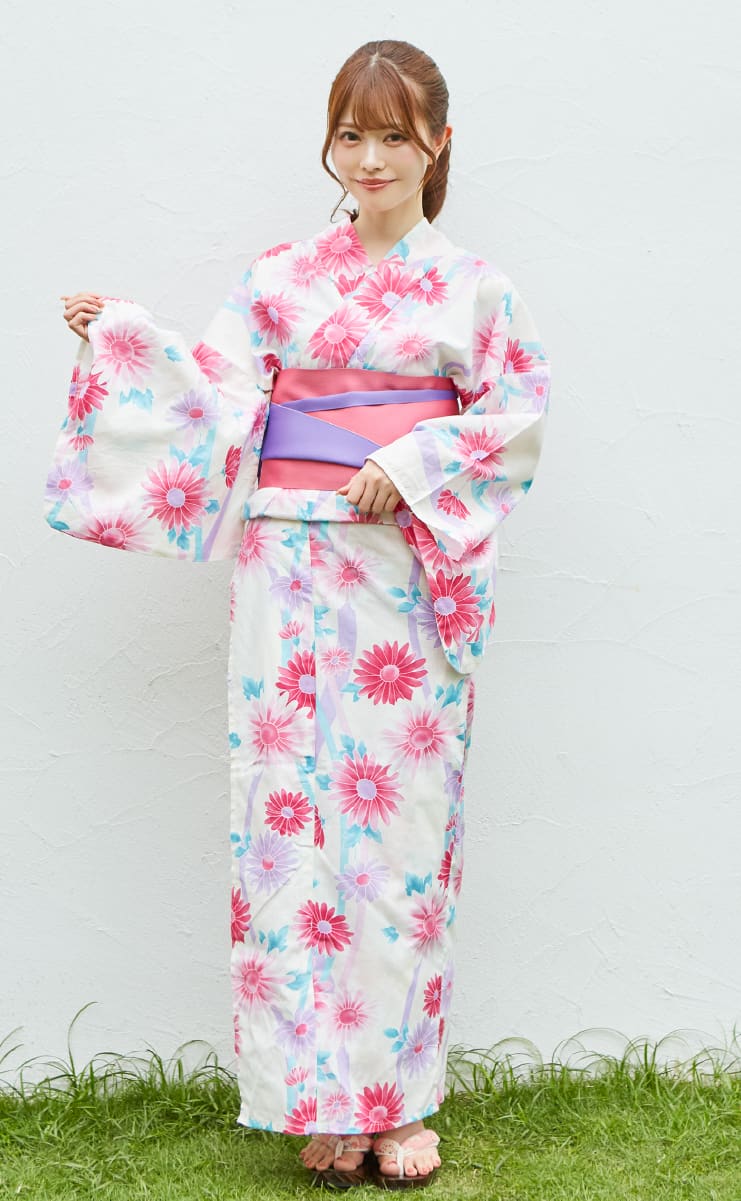 女子力アップ!ピンクの花柄は男子ウケ抜群