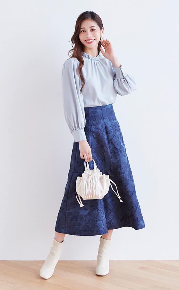 チェック柄トップス✨お出かけに最適！夏秋コーデ女子会デートにぴったり お出かけ♪チェック柄トップス 夏 女子会 デートに最適！爽やか