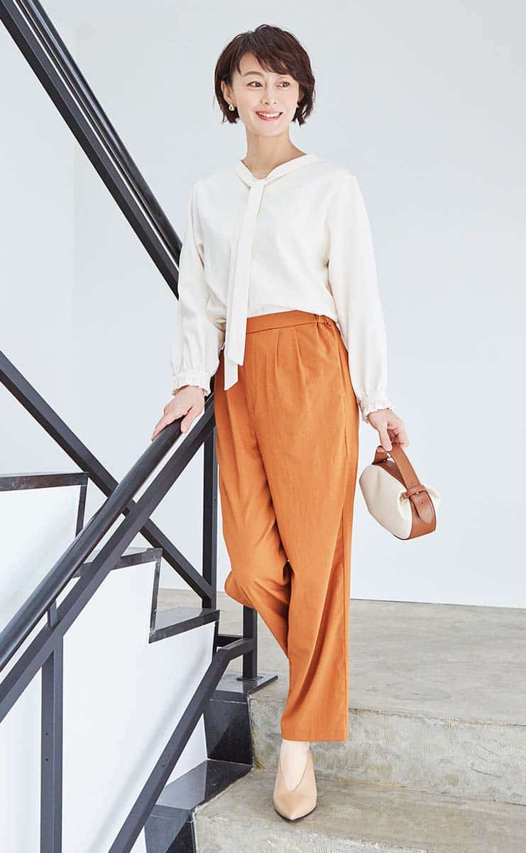 20代必見！レディースオフィスカジュアル】基本とコツを押さえた季節別